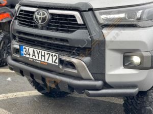 Toyota Hilux Siyah Ön Koruma PST24