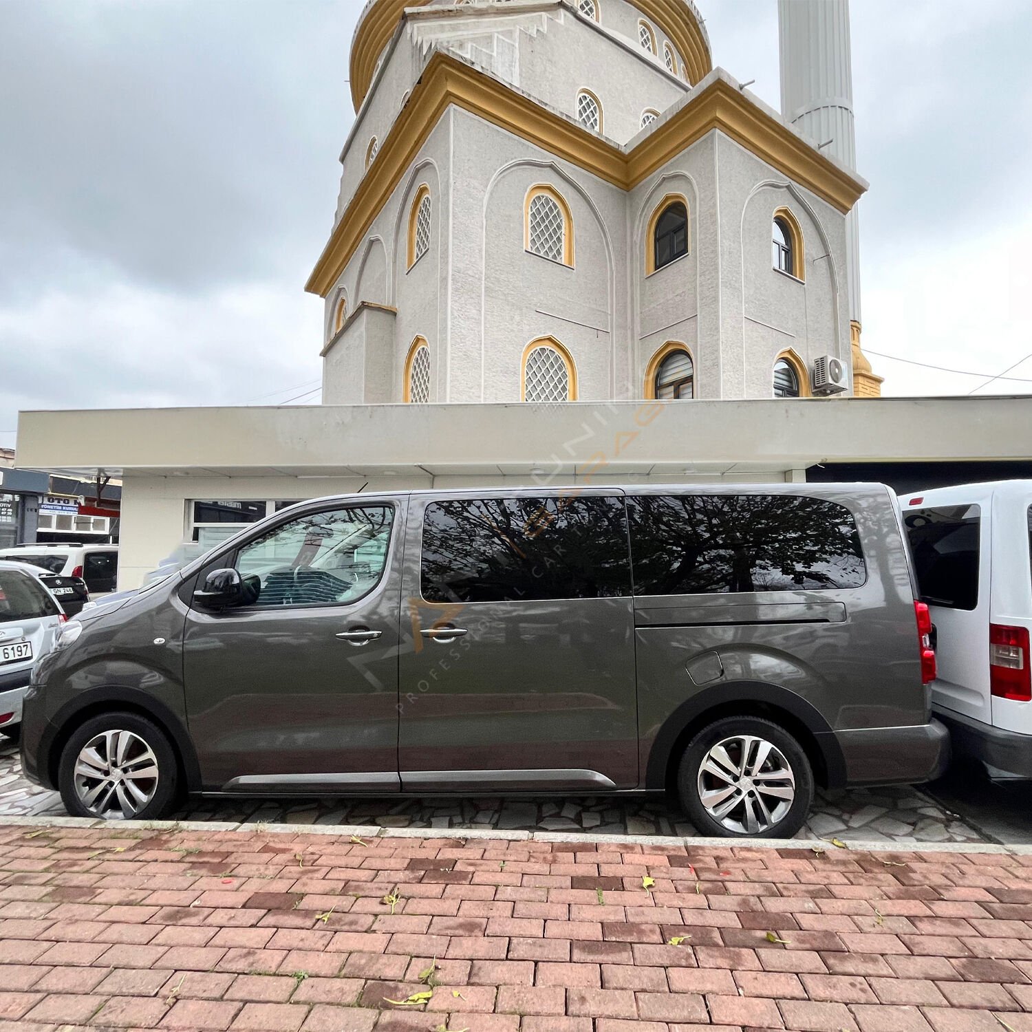 Peugeot Expert Çamurluk Dodik Seti 2017+ 8 Parça