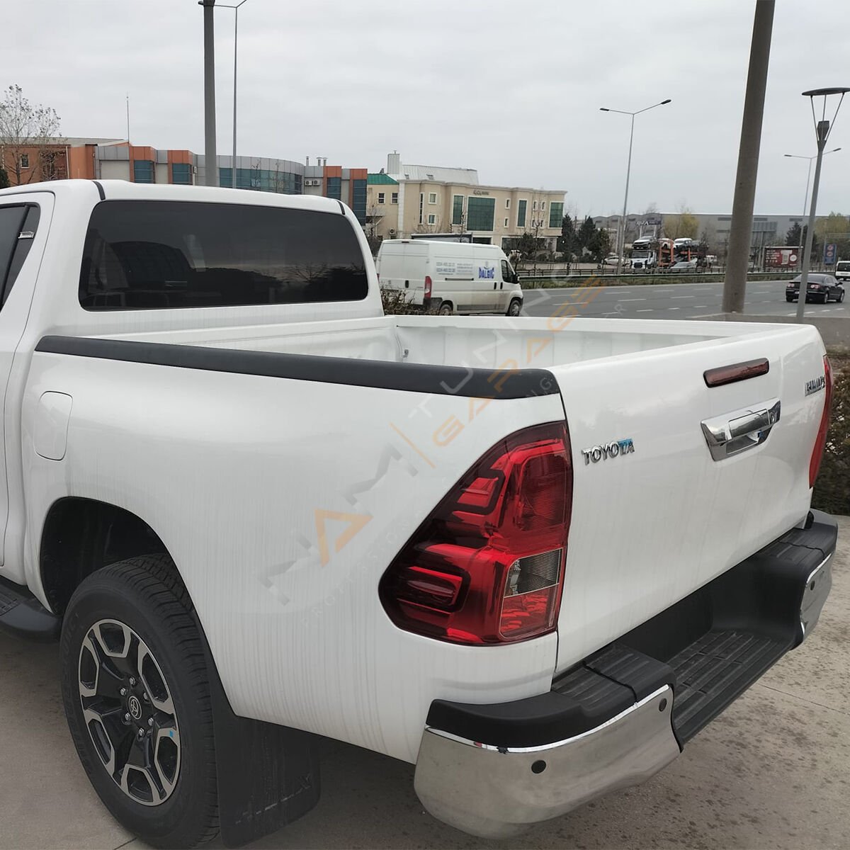 Toyota Hilux Kasa Kenar Koruma 2 Parça 2015+
