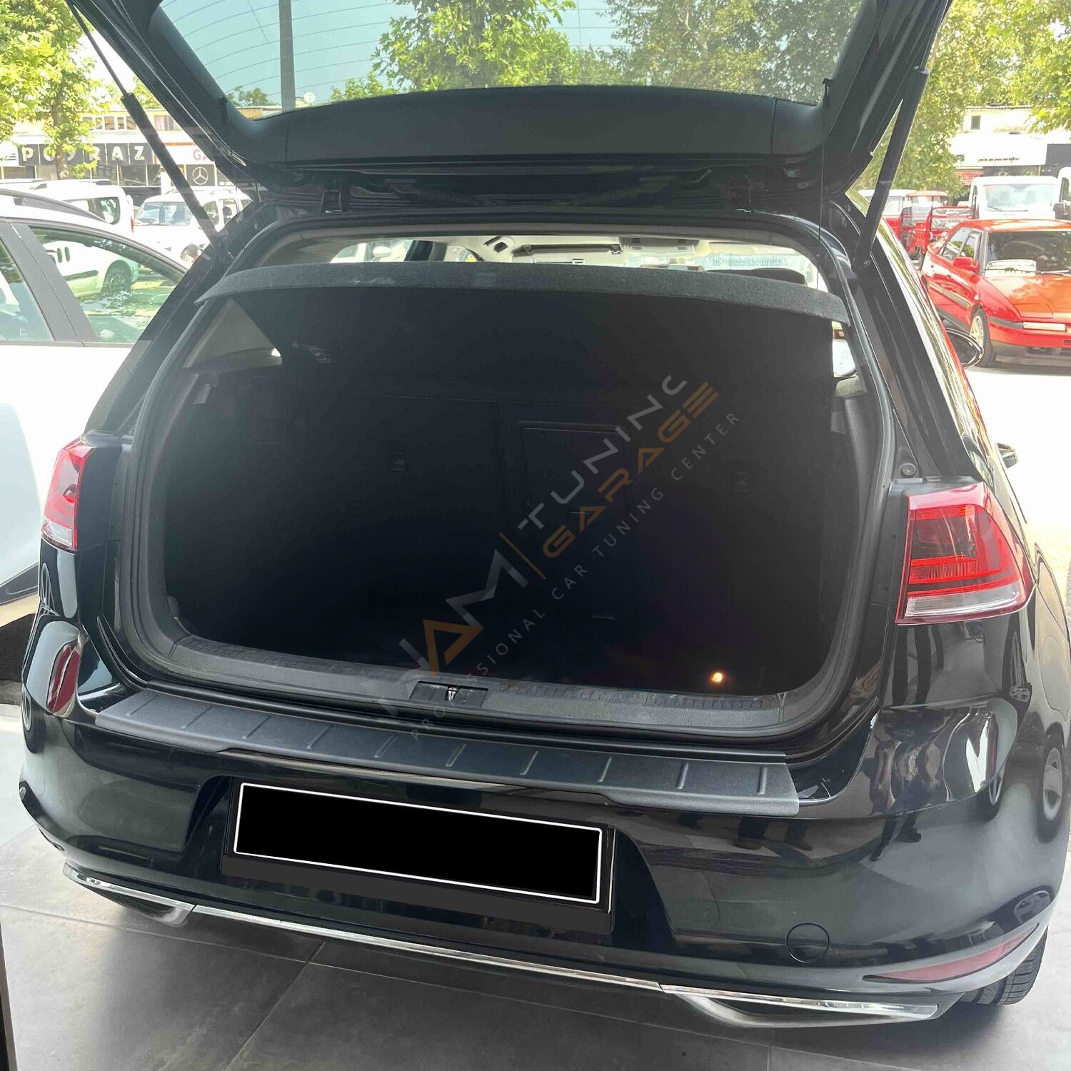 Golf 7 Arka Tampon Eşiği 2013-2021 arası Tampon Üstü Koruma Parlak / Mat Siyah