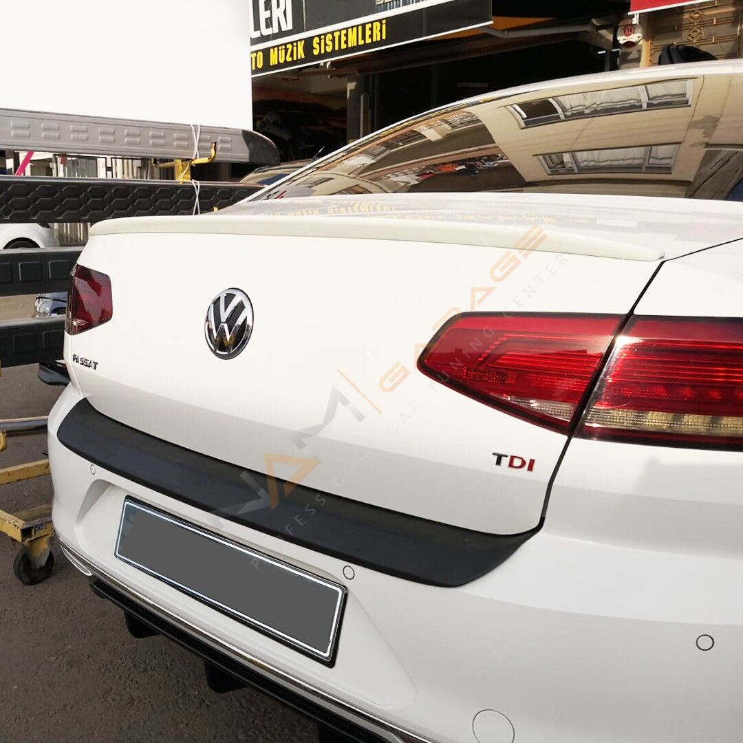 Passat B8 Arka Tampon Eşiği 2015+ Tampon Üstü Koruma Parlak / Mat Siyah