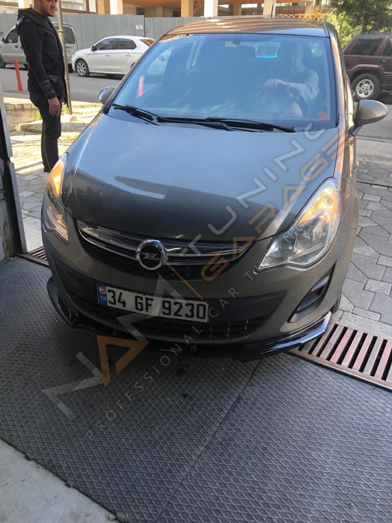 Opel Corsa D Ön Lip Parlak Siyah
