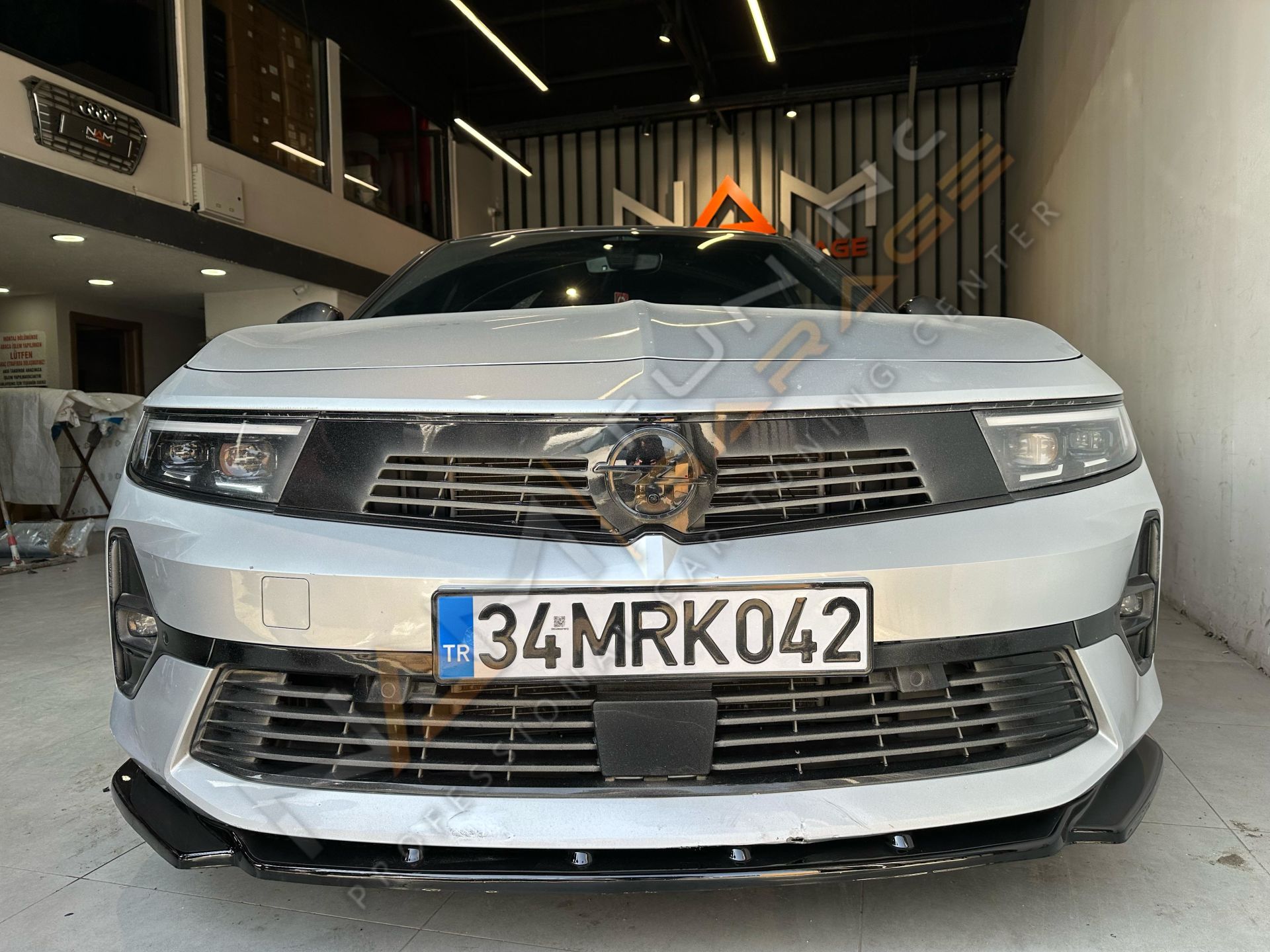 Opel Astra L Ön Ek Lip Parlak Siyah 2022+