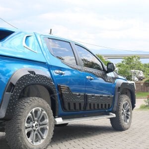 Mitsubishi L200 Kapı Kaplama 6 Parça 2019+ Geniş Tip