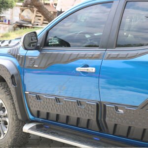 Mitsubishi L200 Yarasa Kapı Kaplama 6 Parça 2019+