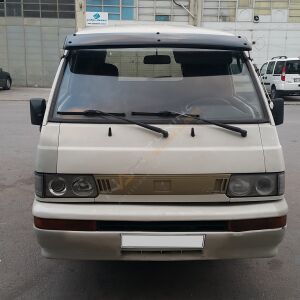 Mitsubishi L300 Ön Cam Güneşliği 1990-2000 Parlak Siyah