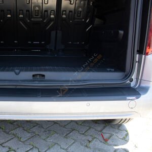 Opel Combo E Arka Tampon Eşiği 2018+ Tampon Üstü Koruma Parlak / Mat Siyah