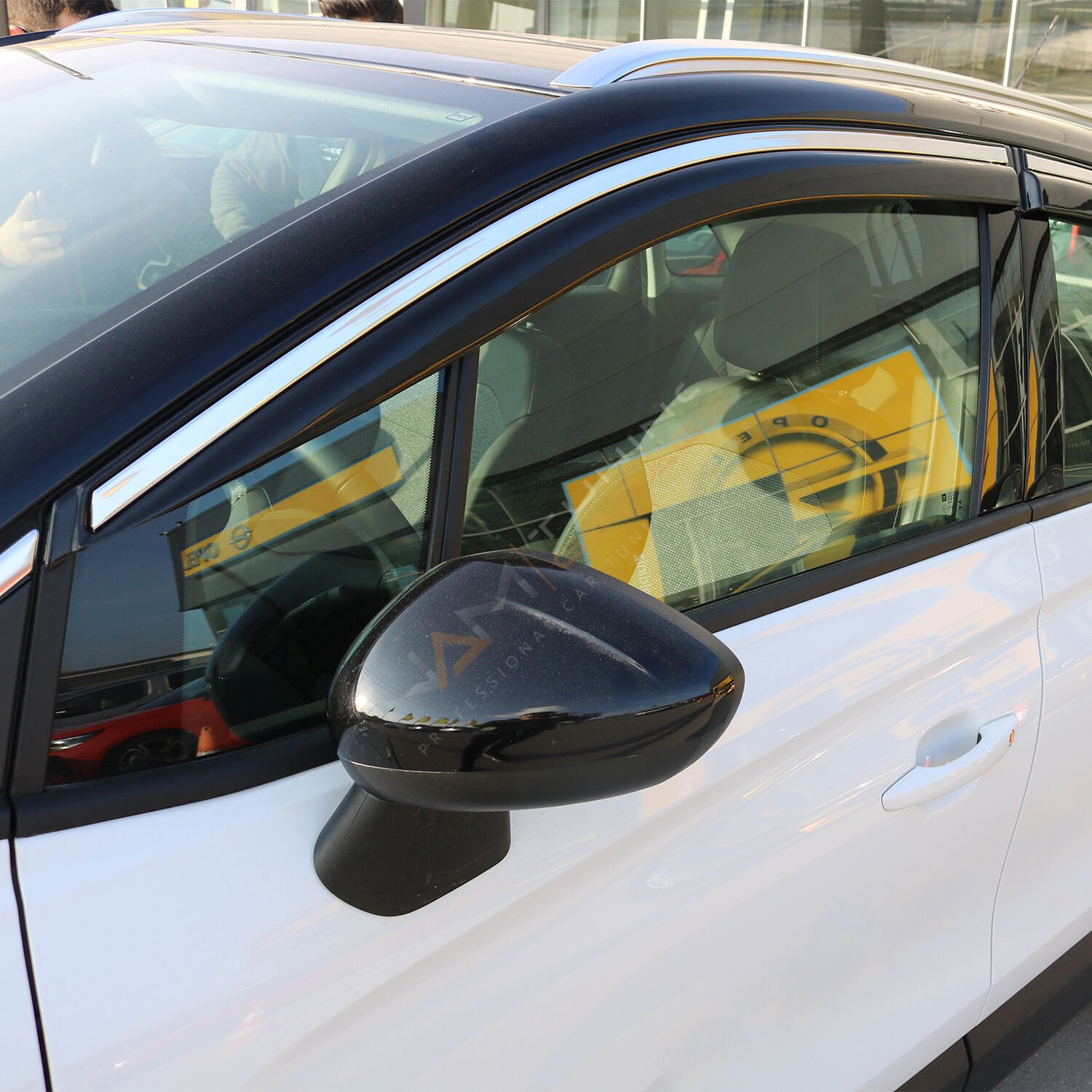 Opel Crossland Cam Rüzgarlığı 4 Parça 2021+