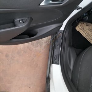 Opel Crossland Kapı Eşiği 4 Parça 2021+