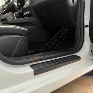 Renault Clio 5 Kapı Eşiği 4 Parça 2020+