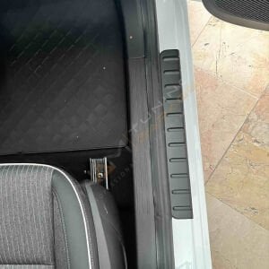 Renault Clio 5 Kapı Eşiği 4 Parça 2020+