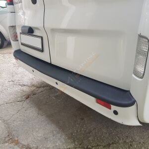 Renault Trafic Arka Tampon Eşiği 2001-2014 arası Tampon Üstü Koruma Parlak / Mat Siyah Trafik