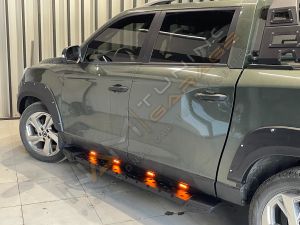 Toyota Hilux Demir Yan Basamak AQM - M30