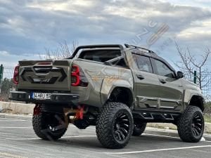 Toyota Hilux Demir Yan Basamak AQM - T32