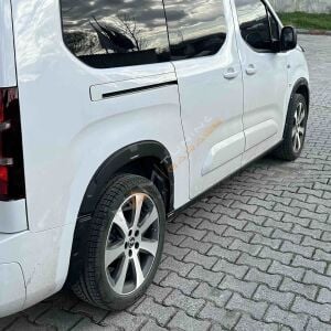 Toyota Proace City Çamurluk Dodik Seti 2019+ 8 Parça