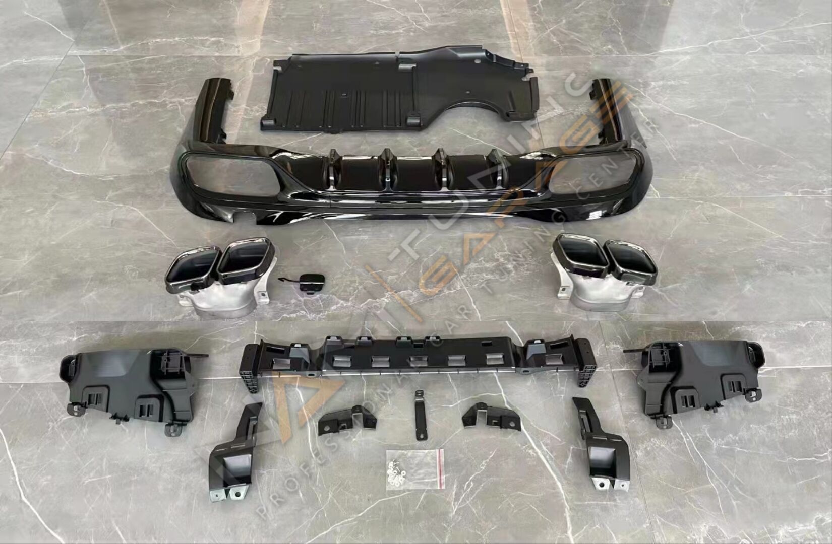 Mercedes W206 C63 AMG Difüzör ve Egzoz Uçları