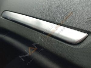 Renault Megane 4 Krom Ön Torpido Çıta 2 parça