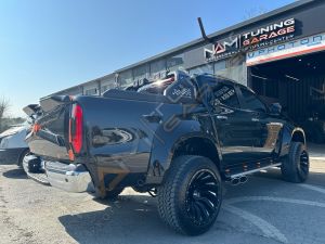 Mitsubishi L200 Işıklı Rollbar AQM-X11