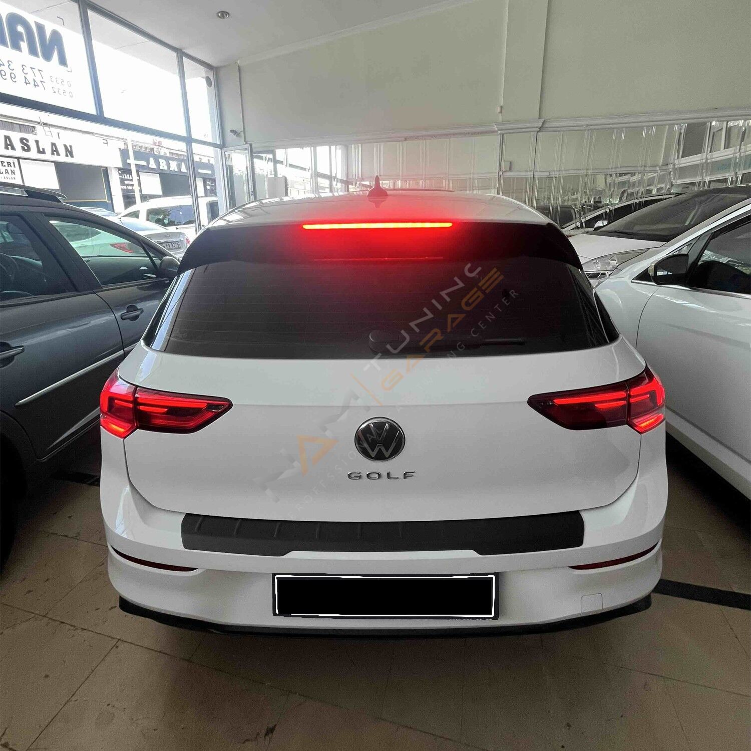 Golf 8 Arka Tampon Eşiği 2021+ Tampon Üstü Koruma Parlak / Mat Siyah