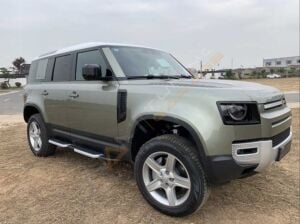 DEFENDER 2020+ IÇIN YAN BASAMAK - 90 LIK SİYAH