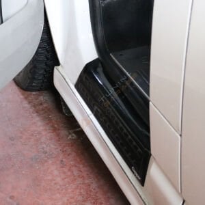 Transporter T6 Kapı Eşiği 2 Parça 2015-2020 arası uyumlu