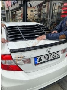 Honda Civic FB7 Arka Cam Vizörü (Plastik) Piano Black
