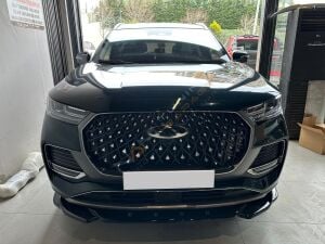 Chery Tiggo 8 Ön Tampon Eki Tampon Lipi Parlak Siyah