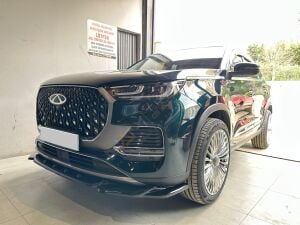 Chery Tiggo 8 Ön Tampon Eki Tampon Lipi Parlak Siyah