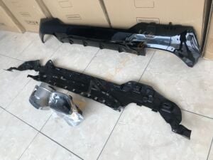 BMW G22 M PERFORMANCE 440 DİFÜZÖR + EGZOZ UCU