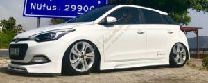 Hyundai i20 Custom Yan Ek Marşpiyel (Plastik) 2014-2018