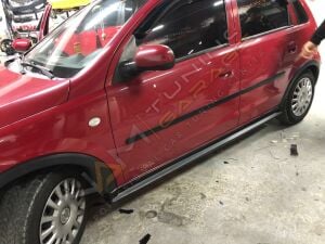 Opel Corsa C Yan Ek Marşpiyel