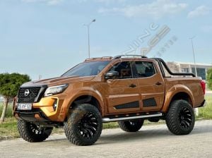 Nissan Navara Geniş Yan Kapı Kaplama Seti Kapı Koruma 2015-2021 4 parça
