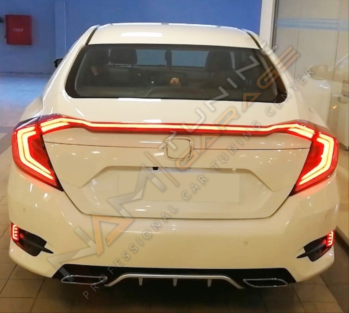 CİVİC FC5 HAREKETLI SINYALLI LED STOP VE SPOILER TAKIMI KIRMIZI 2016-2021 IÇIN UYUMLU