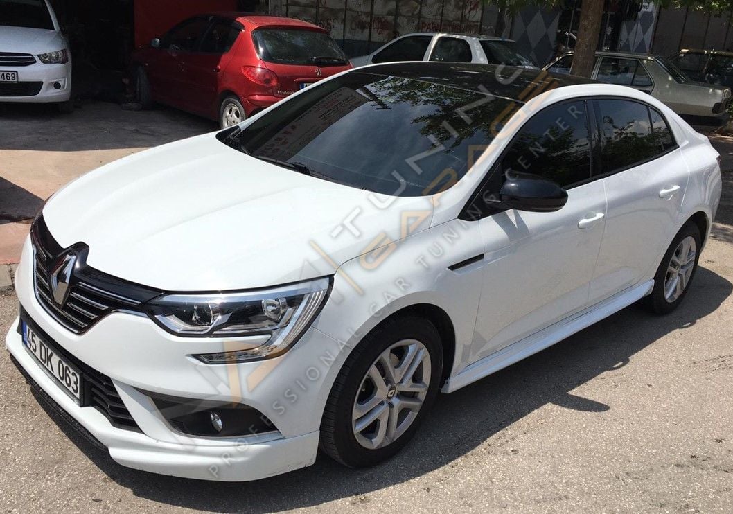Renault Megane 4 Yan Ek Marşpiyel Sedan (Plastik) 2016-2020