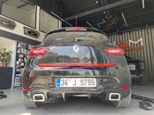 Renault Clio 4 RS Difüzör Egzoz Görünümlü Sağ Sol Tekli Çıkış Parlak Siyah 2012-2019