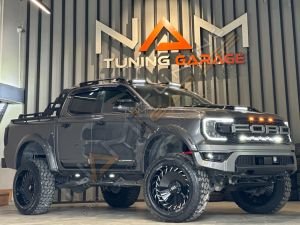Ford Ranger Moonvisör Tepe Üstü Işık Tavan Işığı 2023+ Parlak Siyah