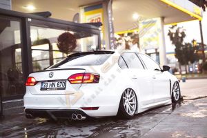 Jetta Yan Ek Marşpiyel 2010-2018 arası