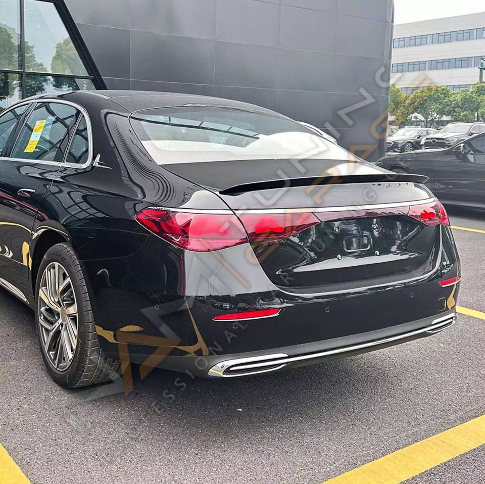 Mercedes W214 E63 Spoyler Parlak Siyah Spiler 2024+
