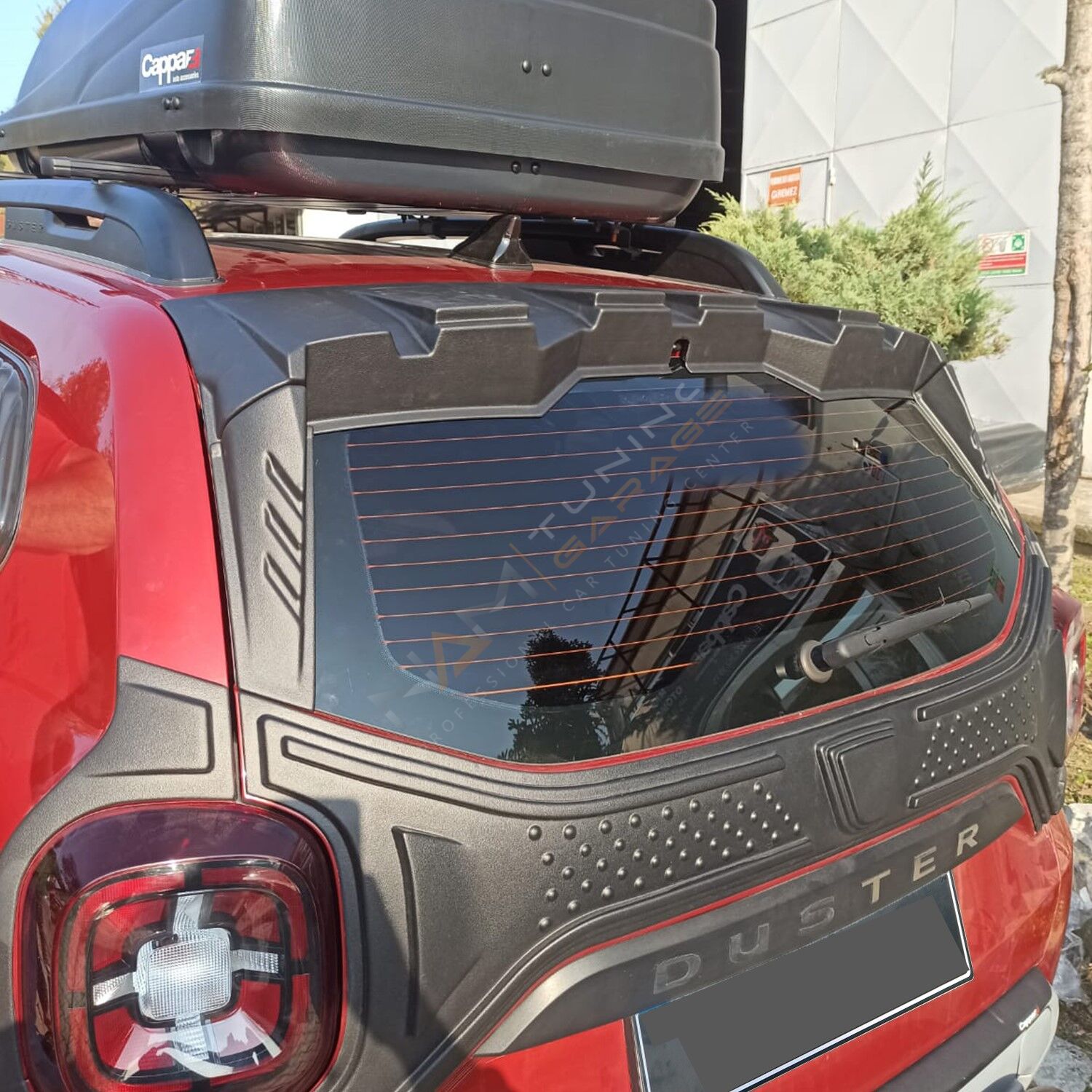 Dacia Duster Arka Cam Spoyler 3 Parça 2018-2022 Arası uyumlu
