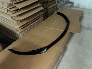 Opel Astra K Ön Lip Tampon Altı Ek Parlak Siyah 2015-2019 arası