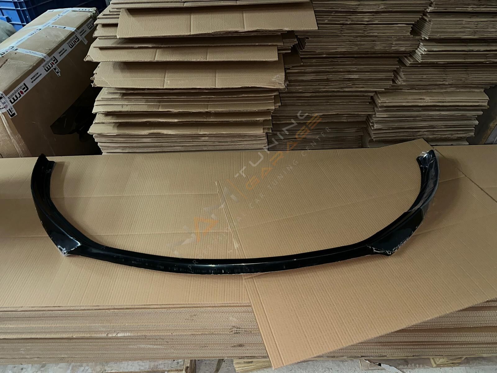 Opel Astra K Ön Lip Tampon Altı Ek Parlak Siyah 2015-2019 arası