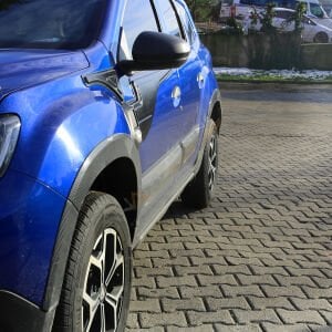 Dacia Duster Yarasa Kapı Kaplama 4 Parça 2018-2024 Yıl Aralığı Uyumlu