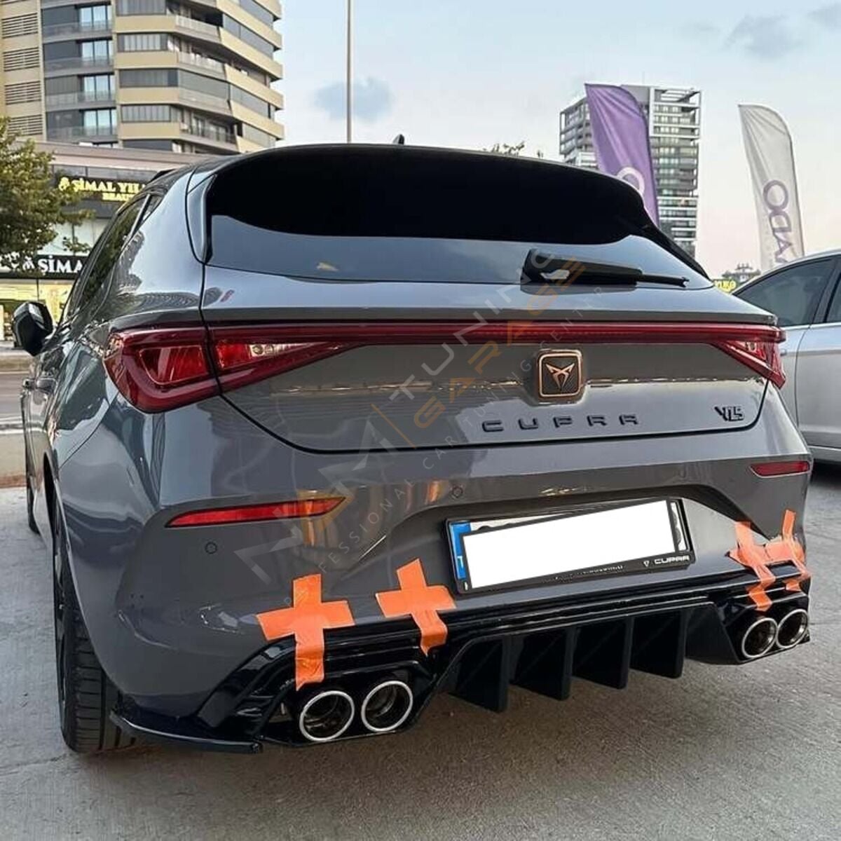 Cupra Leon Body Kit Ön Yan Arka Spoyler Arka Flap Parlak Siyah 2021+ 7 parça