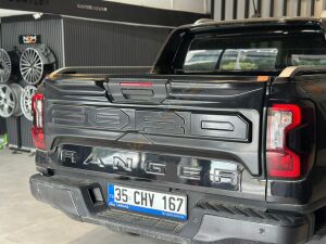 Ford Ranger 2023+ Bagaj Kaplama Arka Kapak Plastiği Parlak Siyah