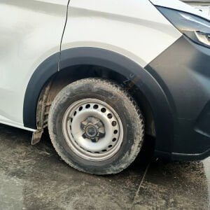 Ford Custom Çamurluk Dodik Seti 2023+ KISA ŞASE ÇİFT SÜRGÜ