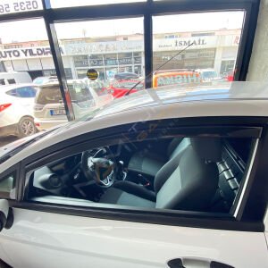 Ford Fiesta Cam Rüzgarlığı 2 Parça 2008-2017 arası