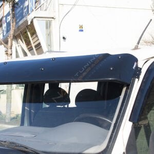 Ford Transit Ön Cam Güneşliği 1993-2002 Parlak Siyah