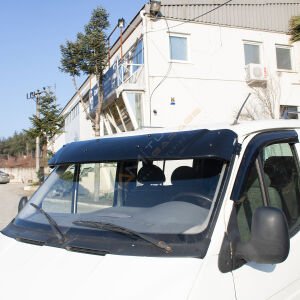 Ford Transit Ön Cam Güneşliği 1993-2002 Parlak Siyah