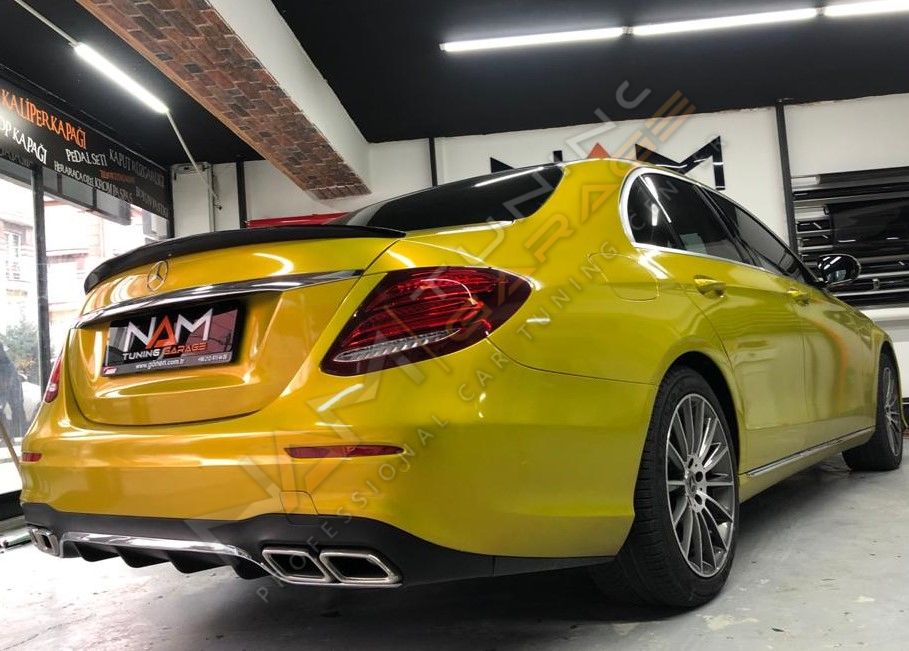 Mercedes W213 AMG Spoiler 2016-2019 arası Spoyler Parlak Siyah