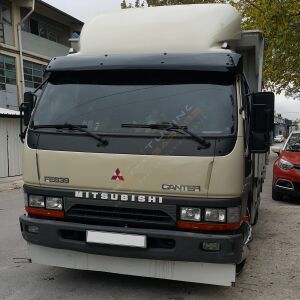 Mitsubishi Canter Ön Cam Güneşliği 1998-2012 arası Parlak Siyah